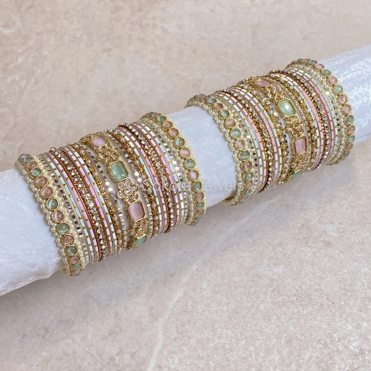 Ameli Luxury Bangle Set - Pastels