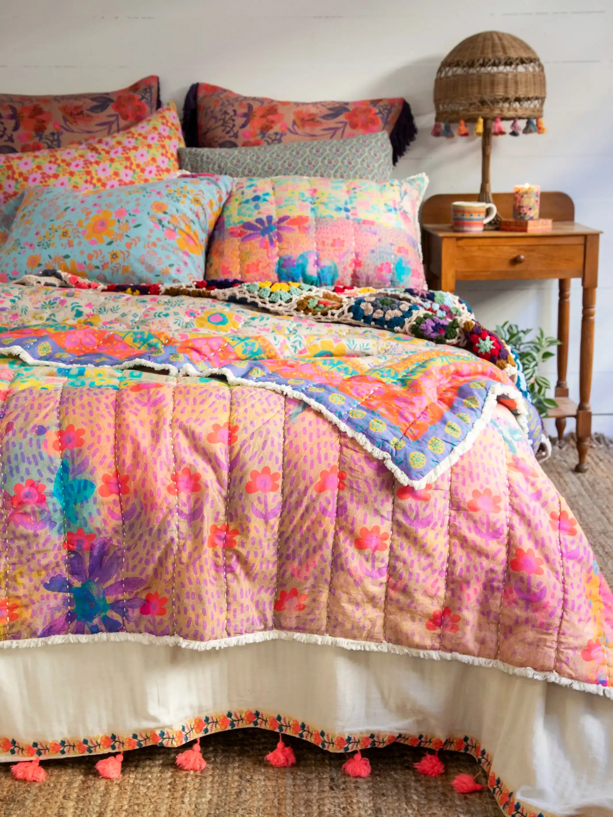 Bungalow Reversible Quilt - Live Happy