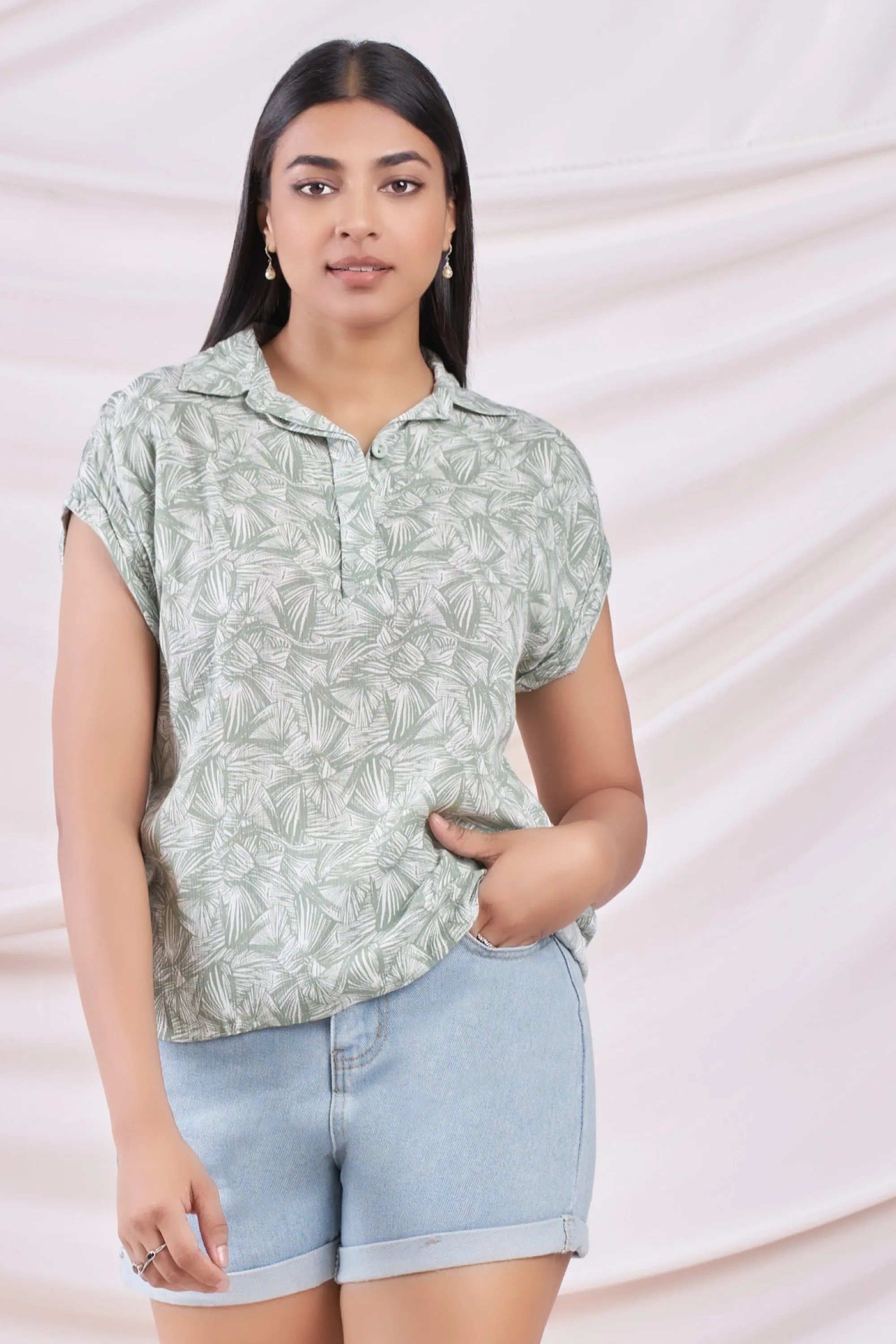 Green Printed Relaxed Shirt