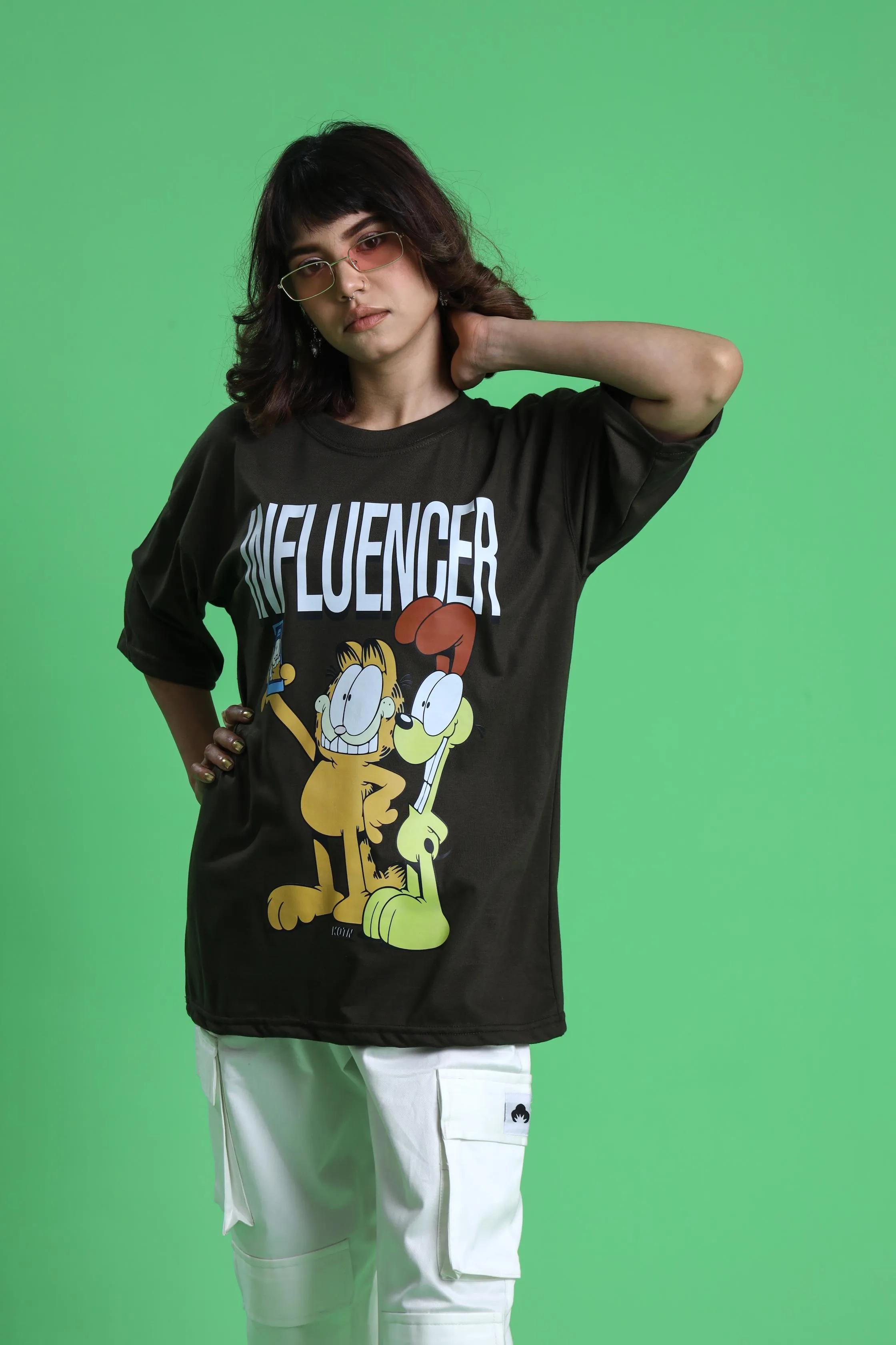 INFLUENCER OVERSIZED T-SHIRT