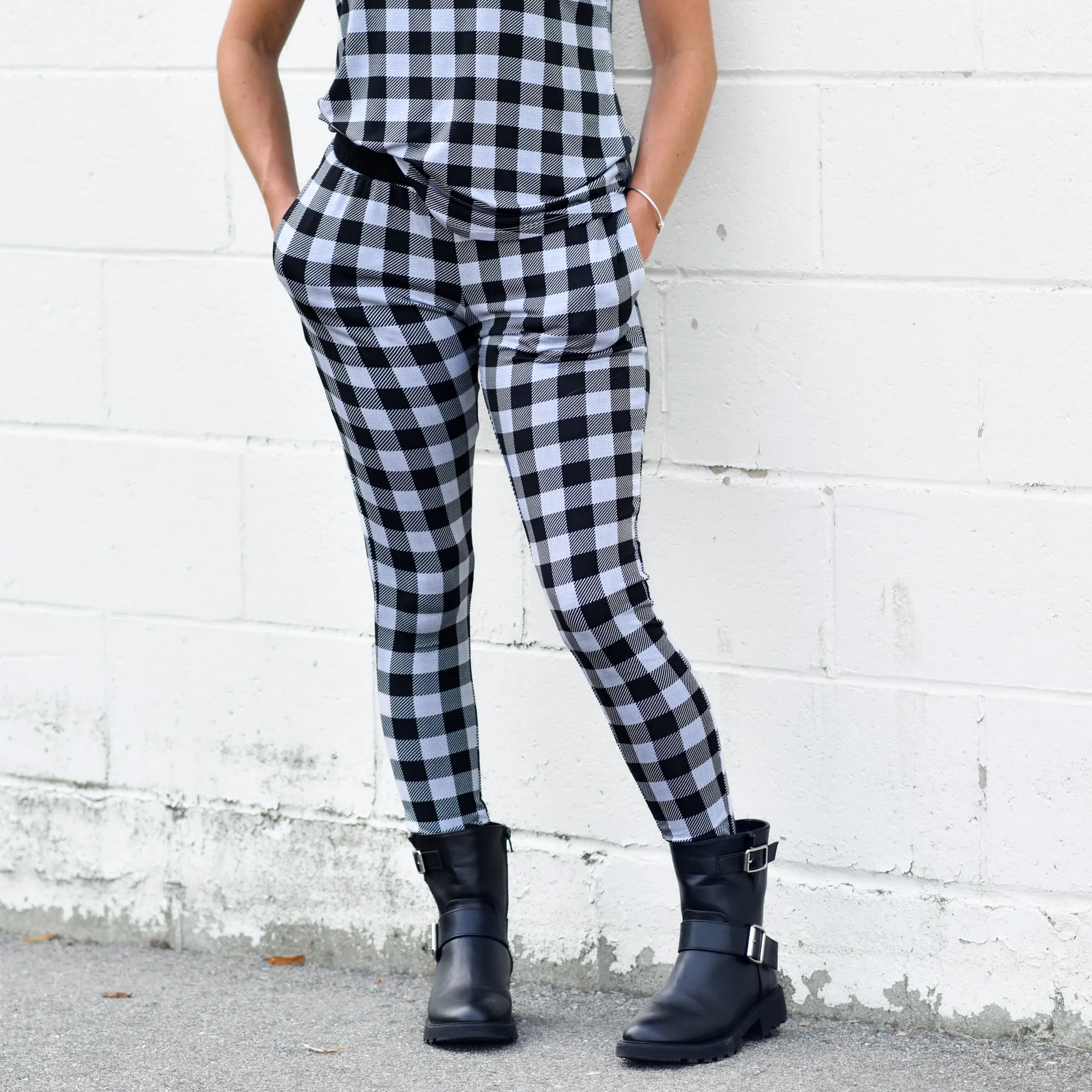 MAMA JOGGERS- Grey Buffalo Plaid