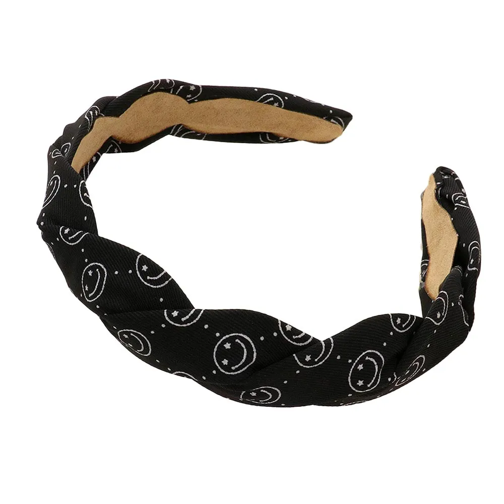 Smile Patterned Braided Headband